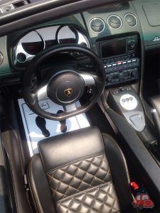 car-detailing-for-lamborghini-2