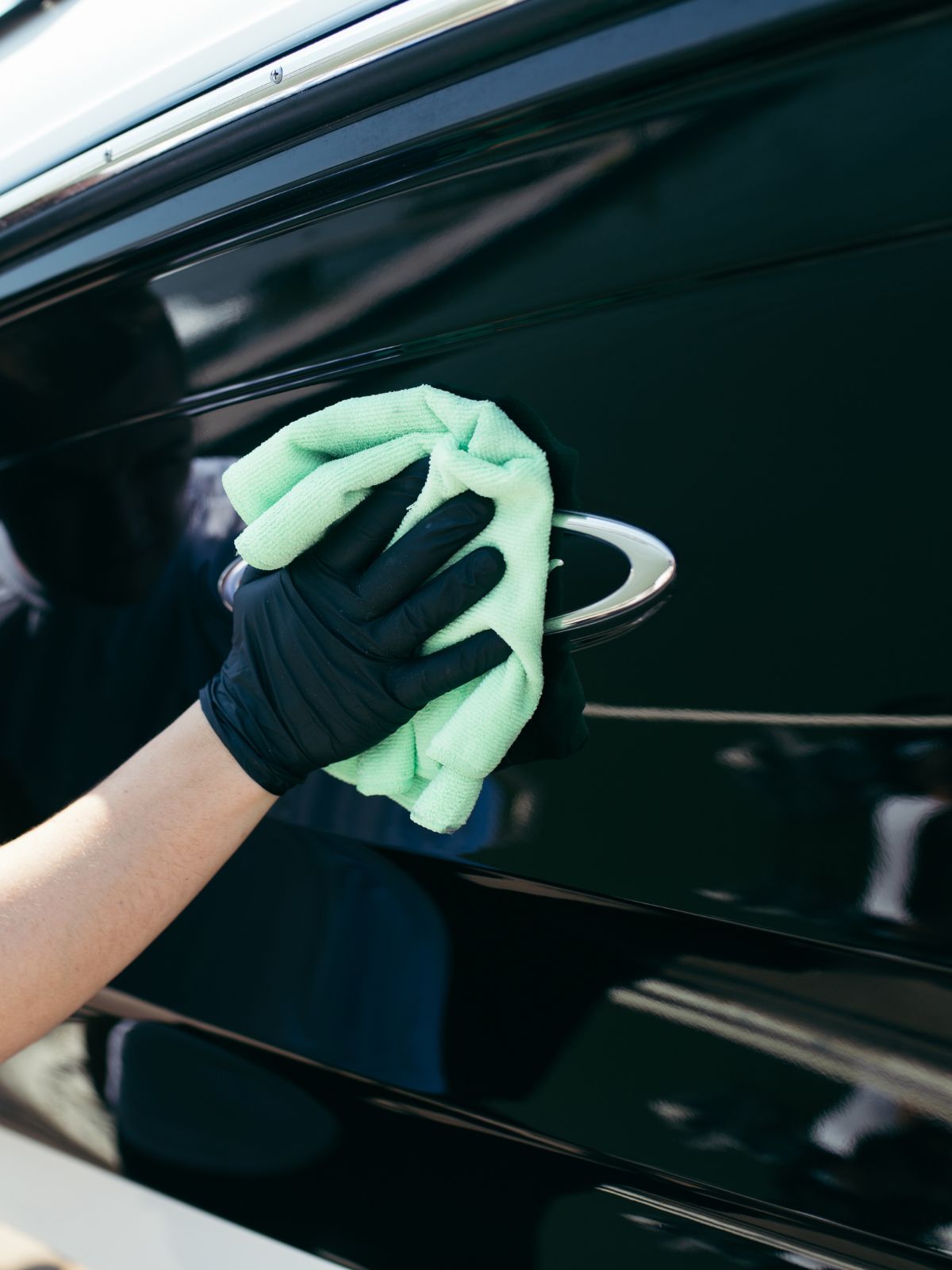 boat exterior detailing