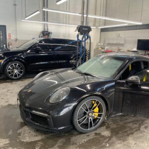 group sports car cleaning