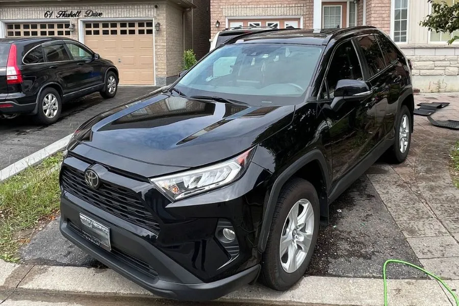 car detailing mineral deposits