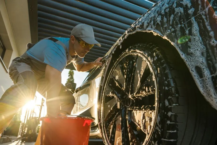 mobile car detailing remove water spots