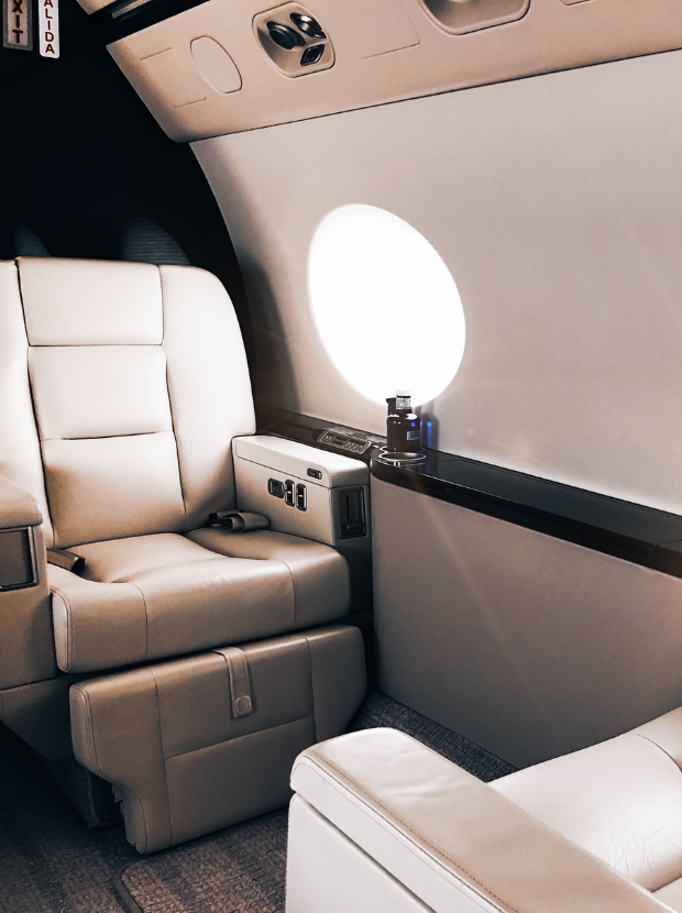 interior aircraft cleaning